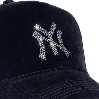 REFERENCE NY CRYSTALS SNAPBACK CAP BLACK VELOUR
