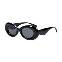 Petals and Peacocks NEVERMIND PUFF SUNGLASSES IN BLACK