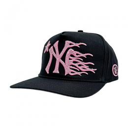 HELLSTAR NY RHINESTONE SNAPBACK PINK