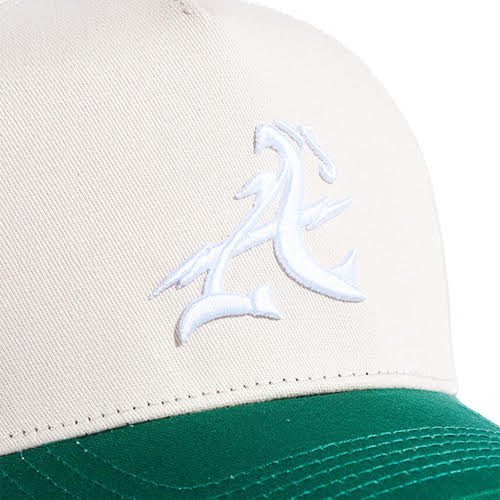 REFERENCE OAK WAVY SNAPBACK CAP CREAM GREEN