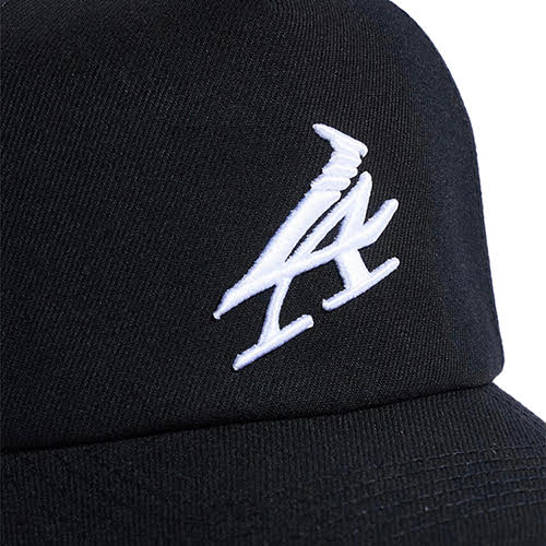 REFERENCE WAVY PARADISE LA UNSTRUCTURED CAP BLACK