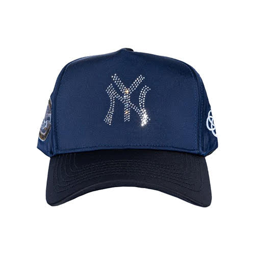 REFERENCE NY CRYSTALS SNAPBACK CAP NAVY SATIN/BLACK