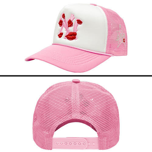 LA ROPA NY IS KISSING ME TRUCKER HAT WHITE/PINK
