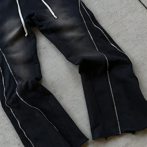 DEMIK EXCLUSIVES ONYX 3X ZIP FLARED SWEATS