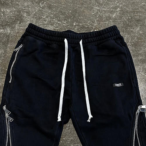 DEMIK EXCLUSIVES STEALTH 3X ZIP FLARED SWEATS
