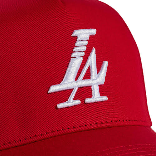 REFERENCE PARADISE LA SNAPBACK CAP RED