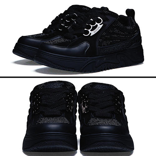 GUAPI ALL BLACK SKATE STAR