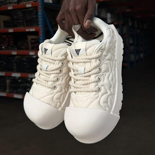 VALABASAS THE GOLIATH 300 SHOES WHITE