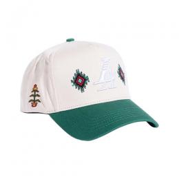 REFERENCE PARADISE LA BEADED SNAPBACK CAP CREAM GREEN