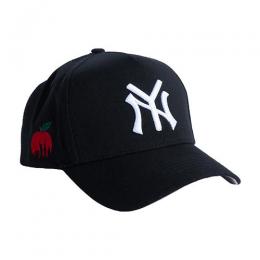 REFERENCE NY SNAPBACK CAP BLACK