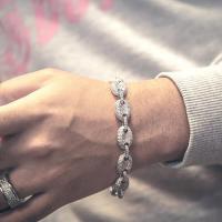 GOLDEN GILT Studded Goochi Link Bracelet - Silver